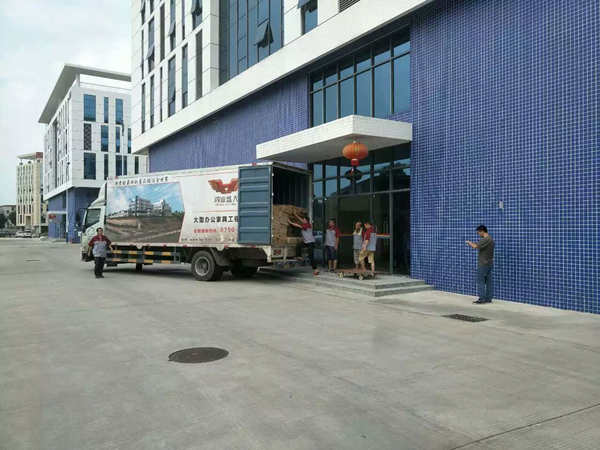 廣州空港投資建設有限公司訂單卸貨現場